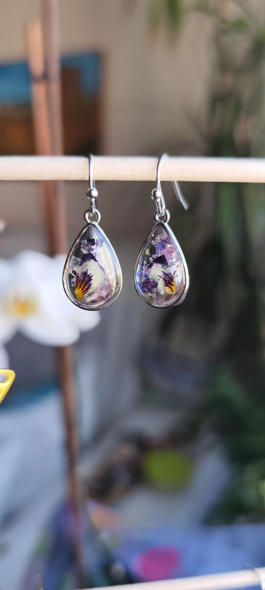 Thoughts and blue flowers earrings – photo 7